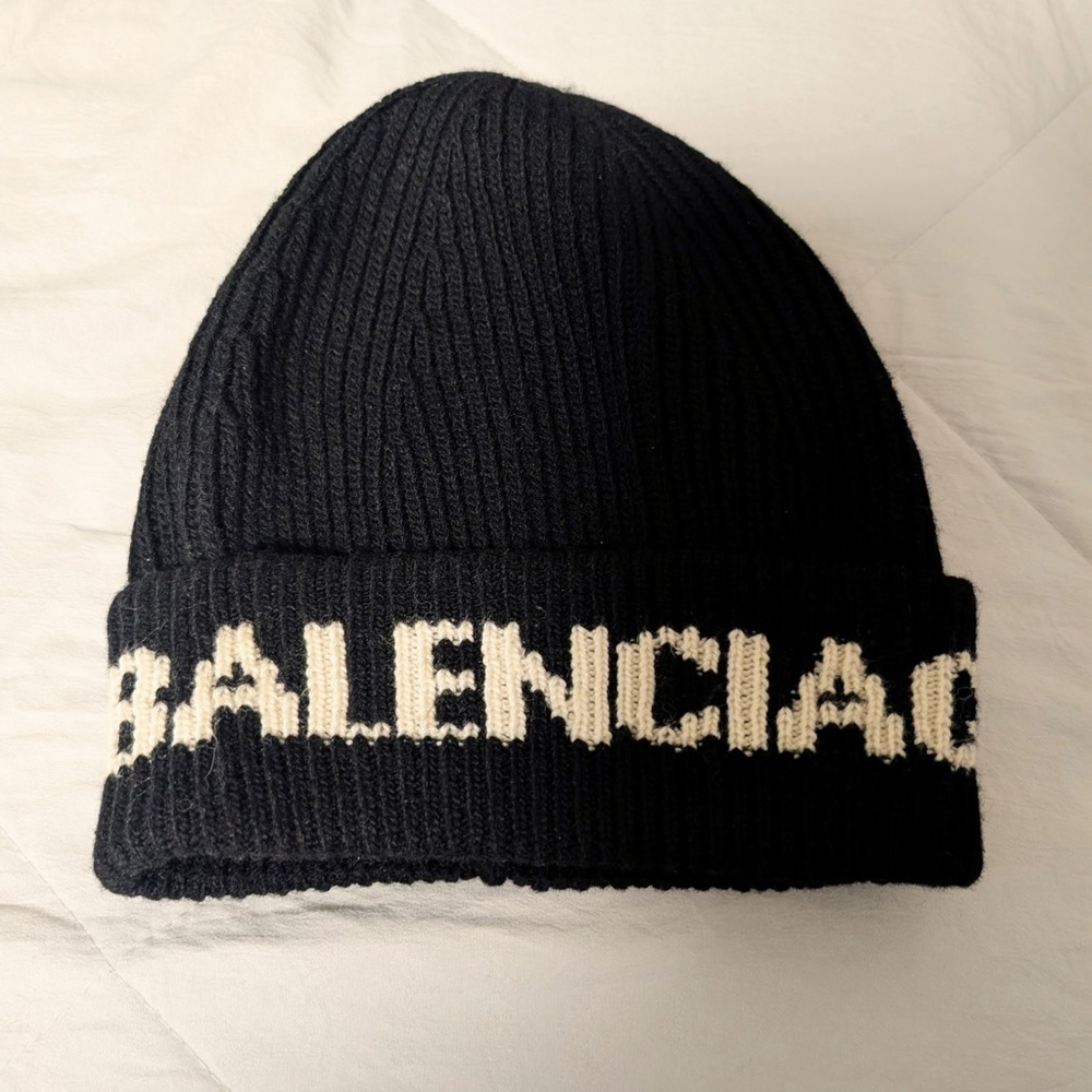 Balenciaga Black Ribbed Beanie